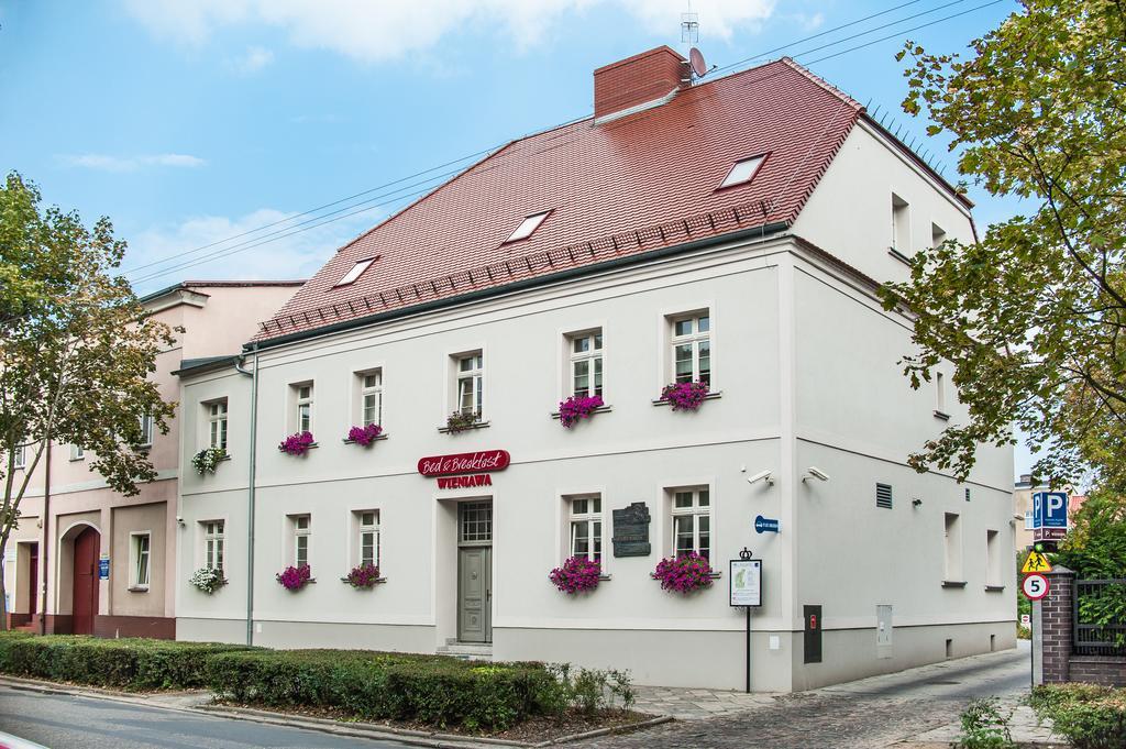 B&B Wieniawa Parking I Sniadanie W Cenie! Breakfast And Parking Included! Leszno  Kültér fotó